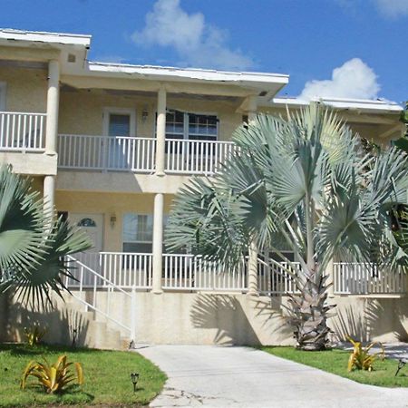 Sapphire Garden Townhouses George Town Exterior foto